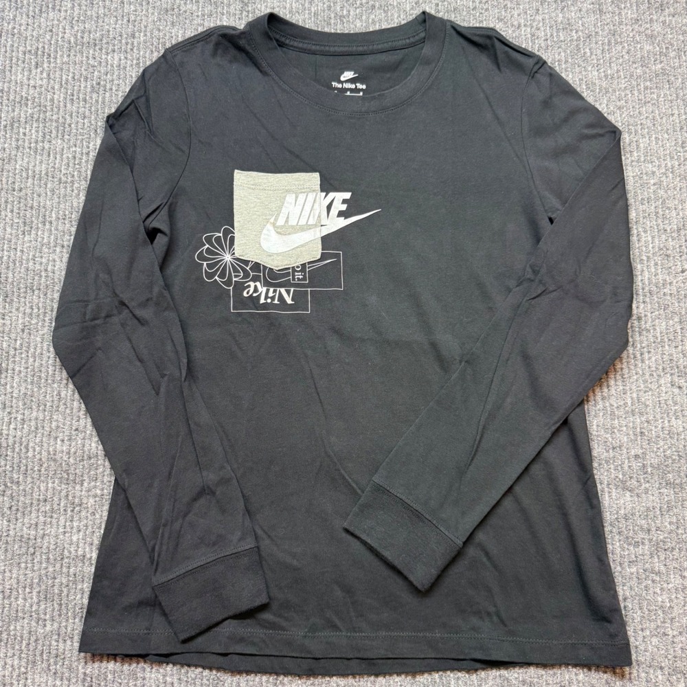 Nike Womens M Black Long Sleeve Pocket Graphic T-Shirt Athletic Casual Top